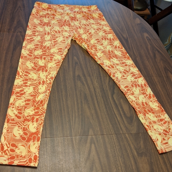 LuLaRoe Disney Mickey Leggings - Picture 2 of 3